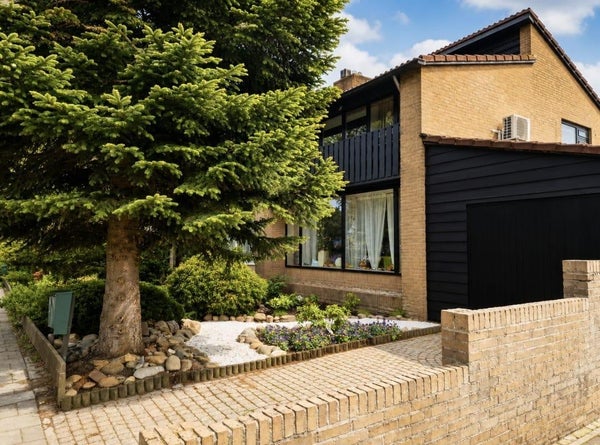 House Image 2