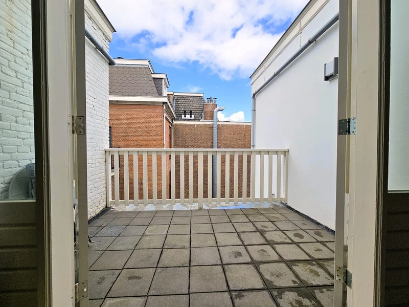 House Image 4