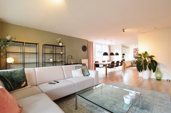 House Image 4