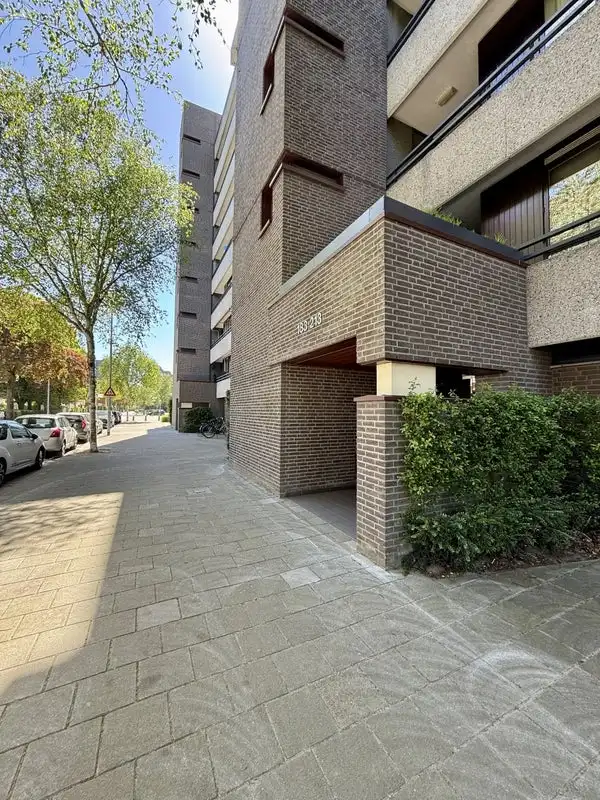 House Image 4