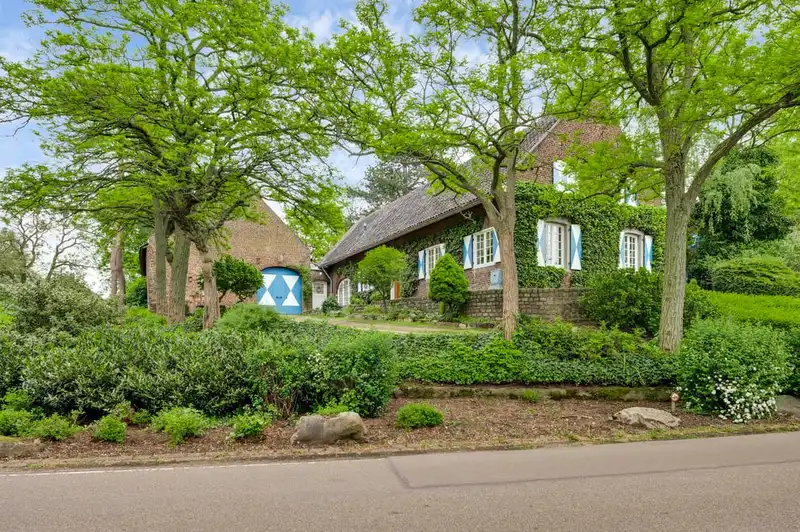 House Exterior