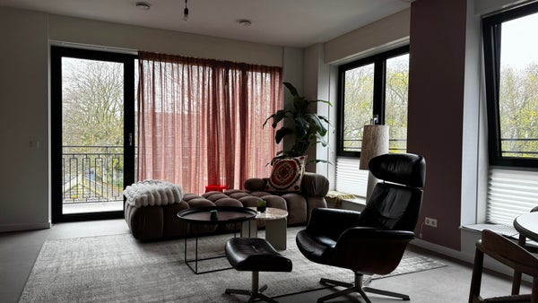 House Image 2