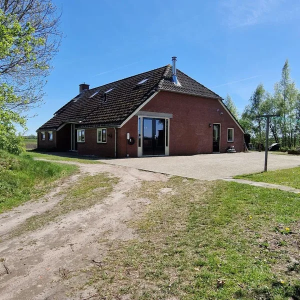 House Image 3