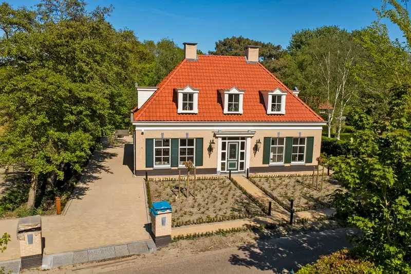 House Image 2