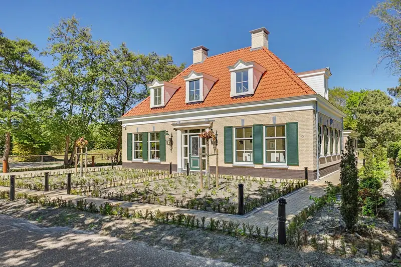 House Image 3