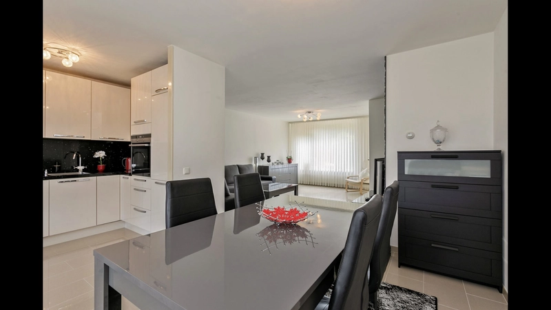 House Image 4