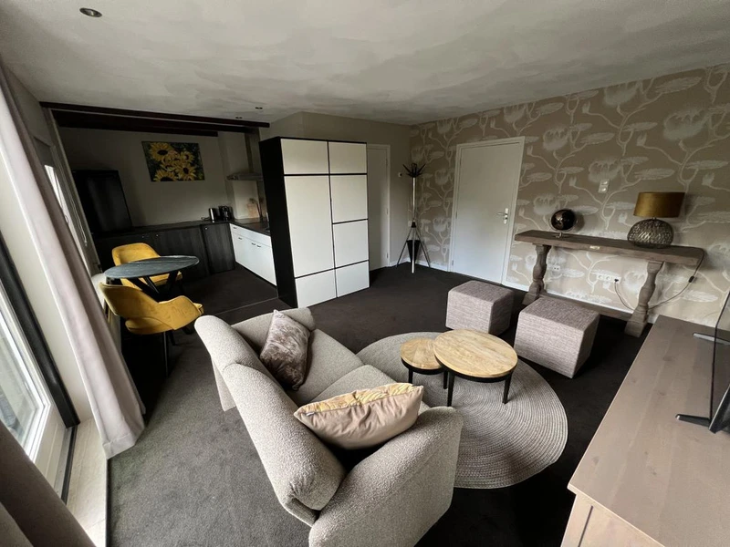 House Image 2