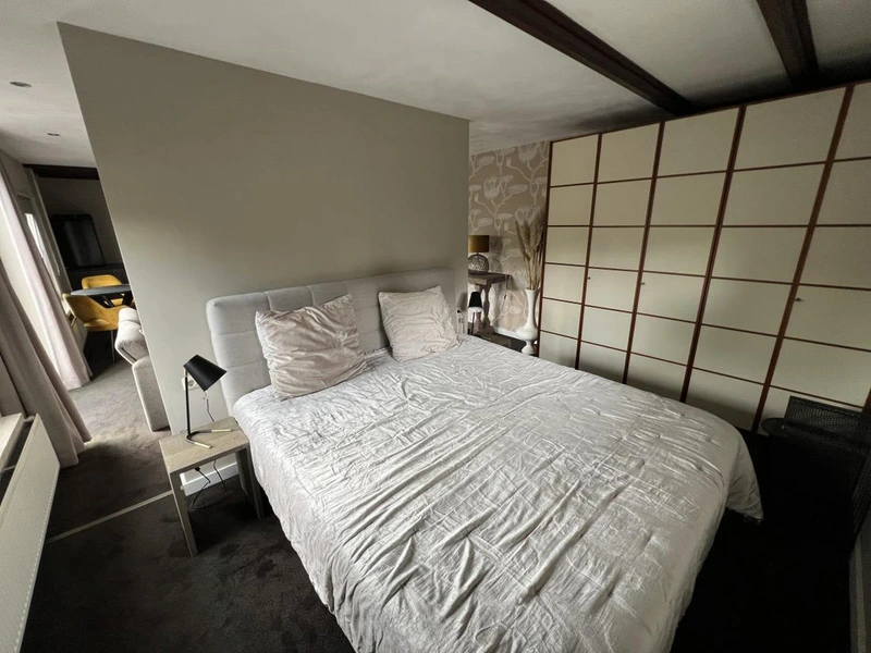 House Image 5