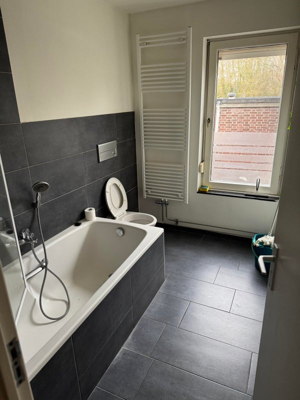 House Image 3
