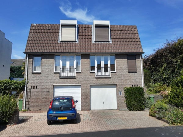 House Image 2