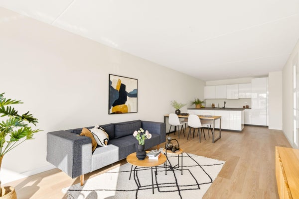 House Image 2