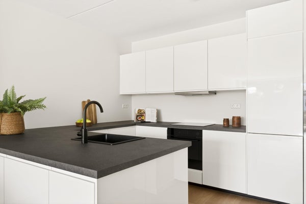 House Image 5