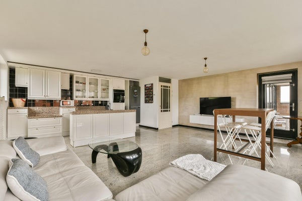 House Image 5