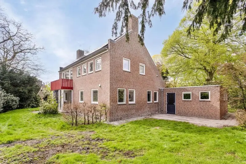 House Exterior