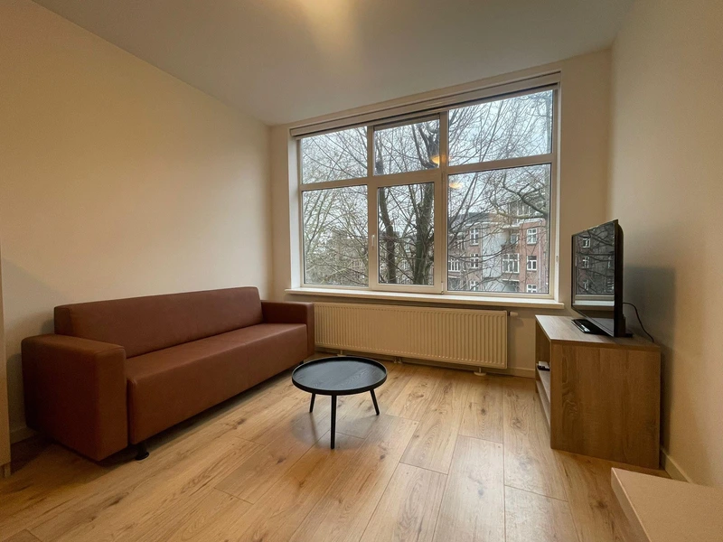 House Image 4