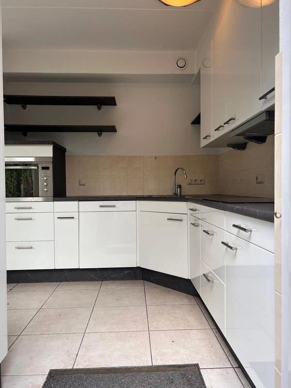 House Image 5