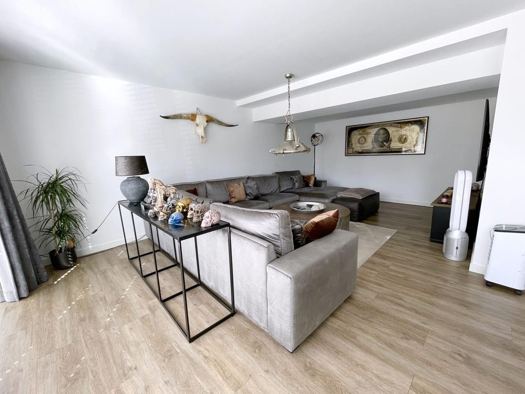 House Image 5