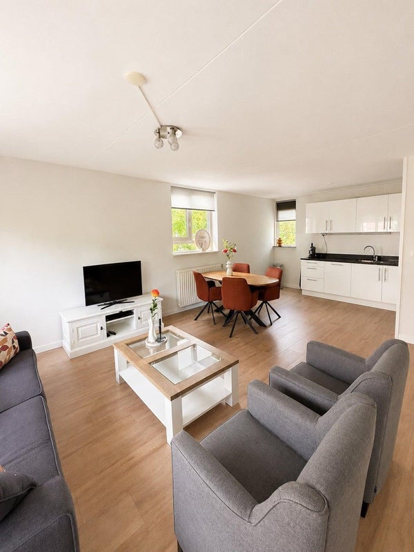 House Image 2