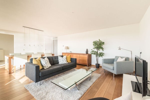 House Image 2
