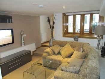 House Image 3
