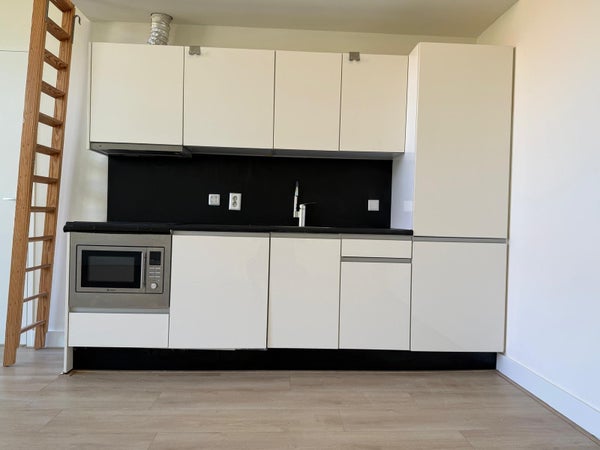 House Image 5