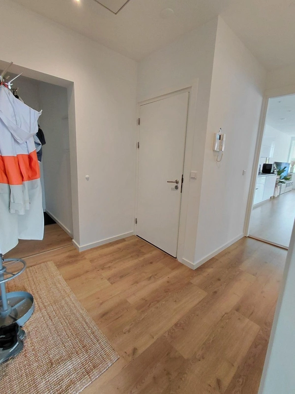 House Image 5
