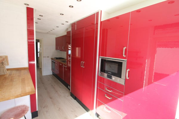 House Image 5