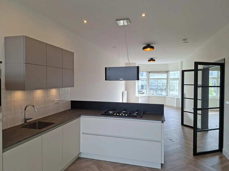 House Image 5