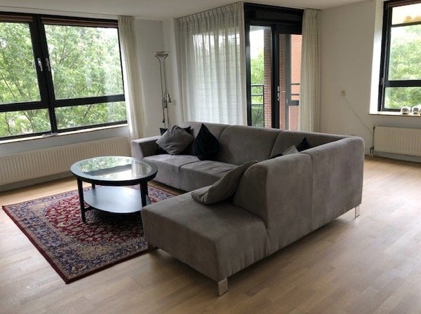 House Image 2