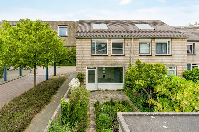 House Image 4