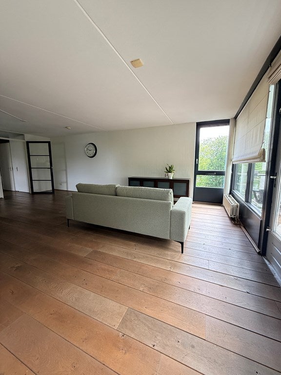 House Image 5