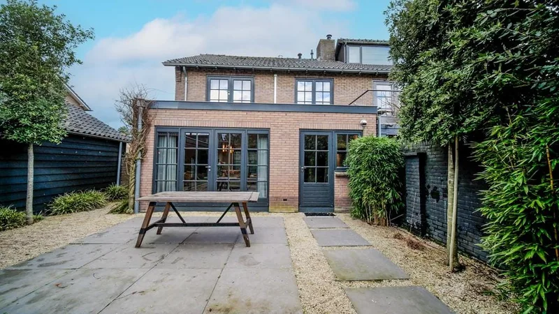 House Image 4