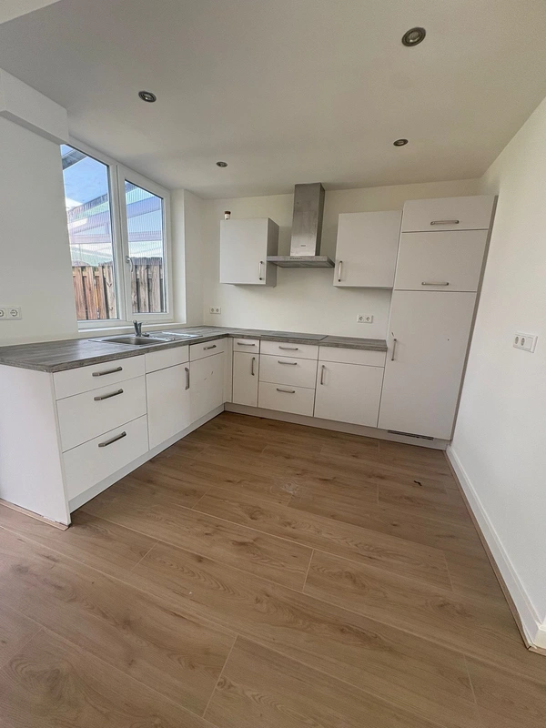House Image 3