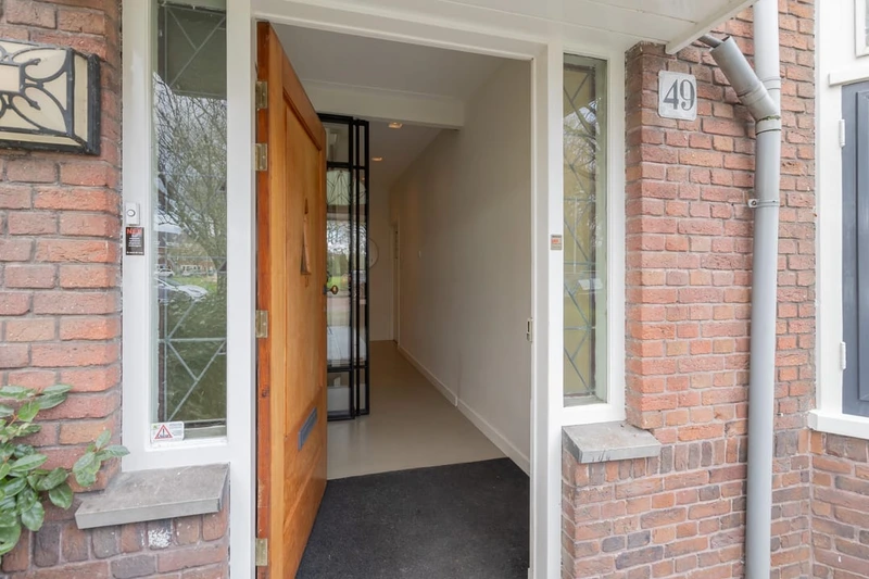 House Image 5