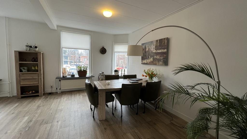 House Image 2