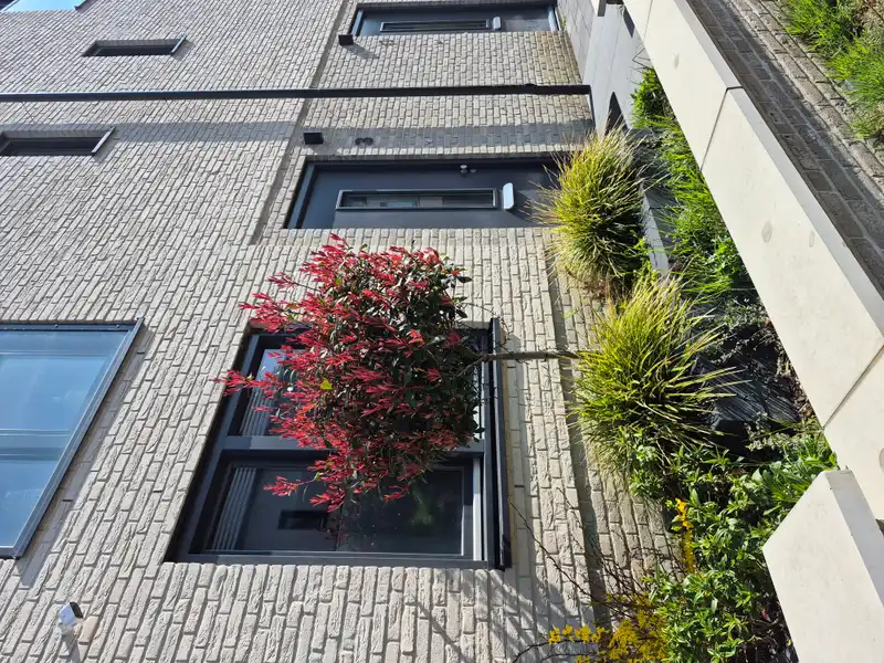 recent house