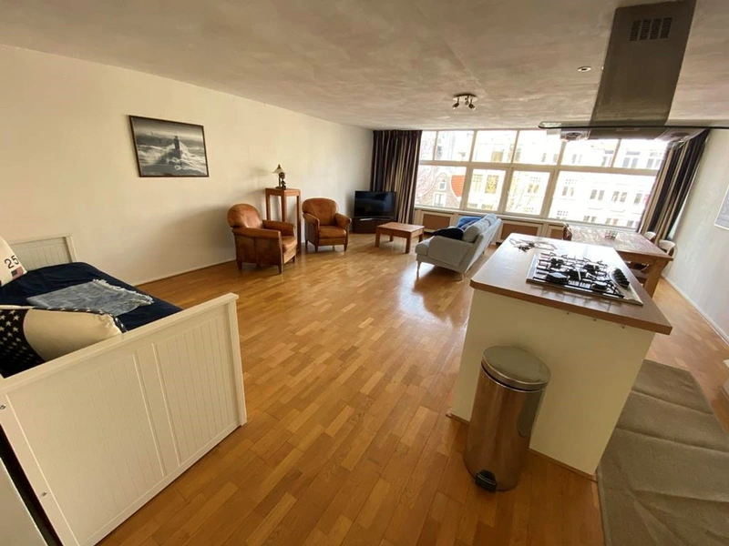 House Image 4