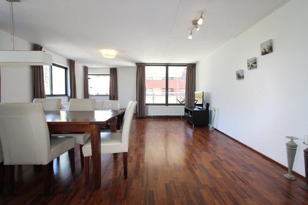House Image 4