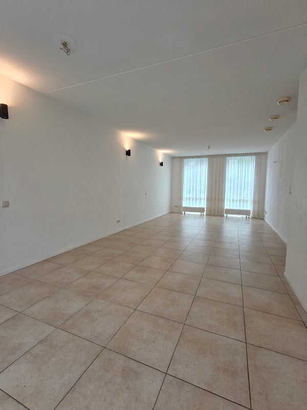 House Image 4