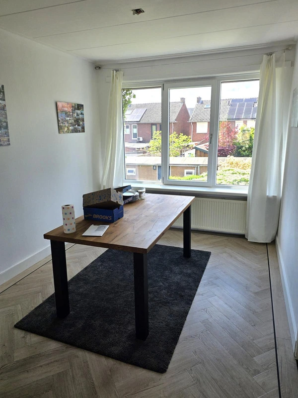 House Image 4