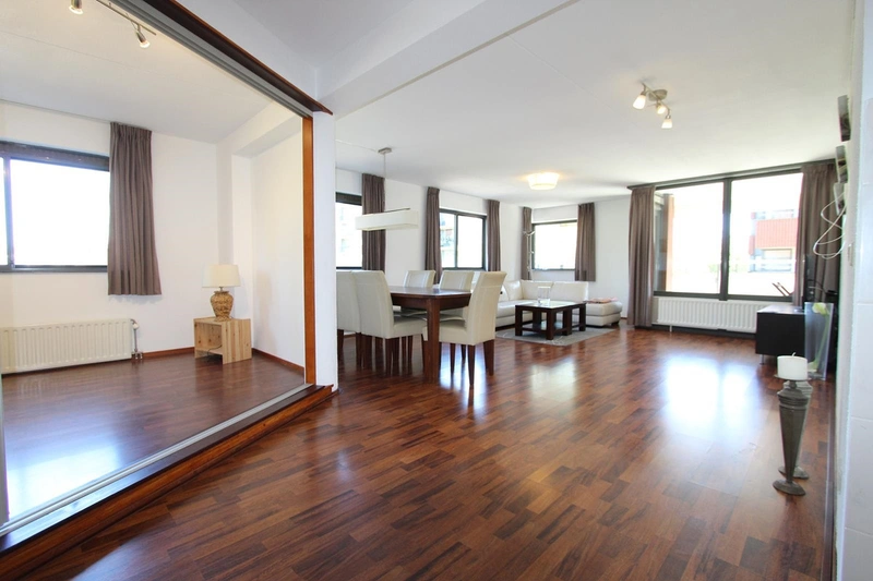 House Image 2