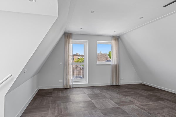 House Image 4