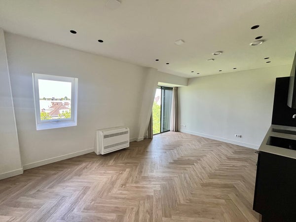 House Image 2