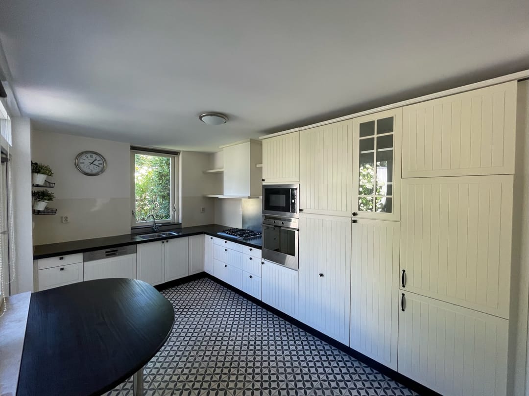 House Image 4