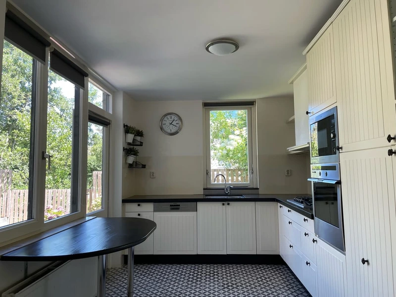 House Image 5