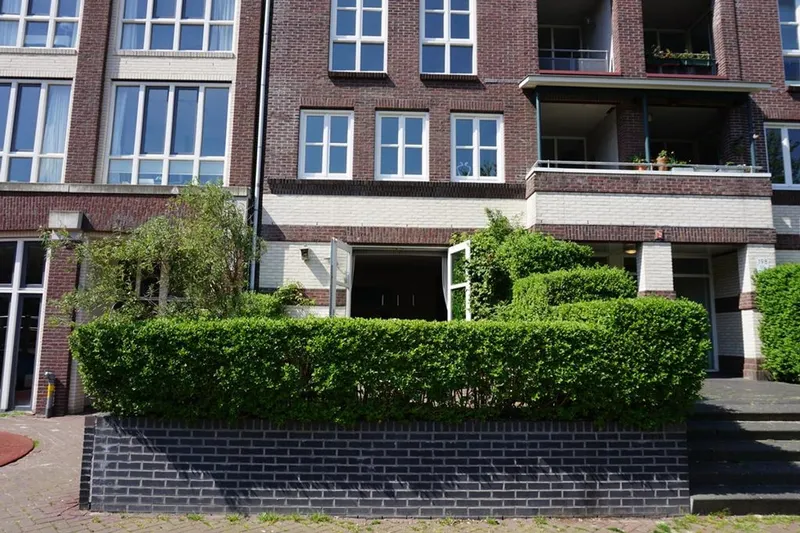 House Image 2