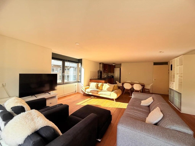 House Image 2