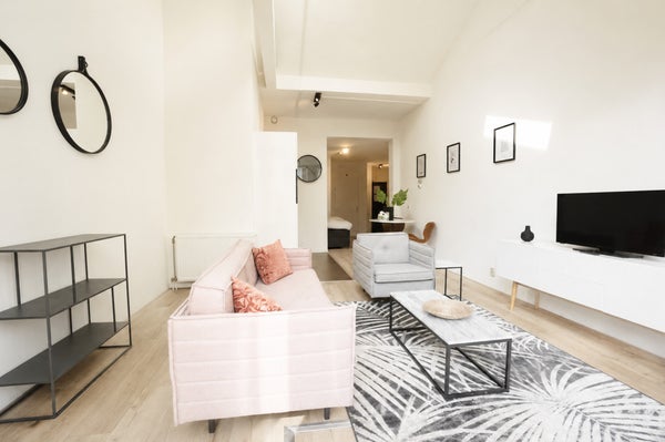House Image 2