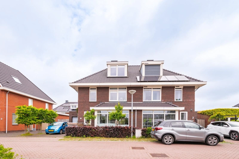 House Image 2