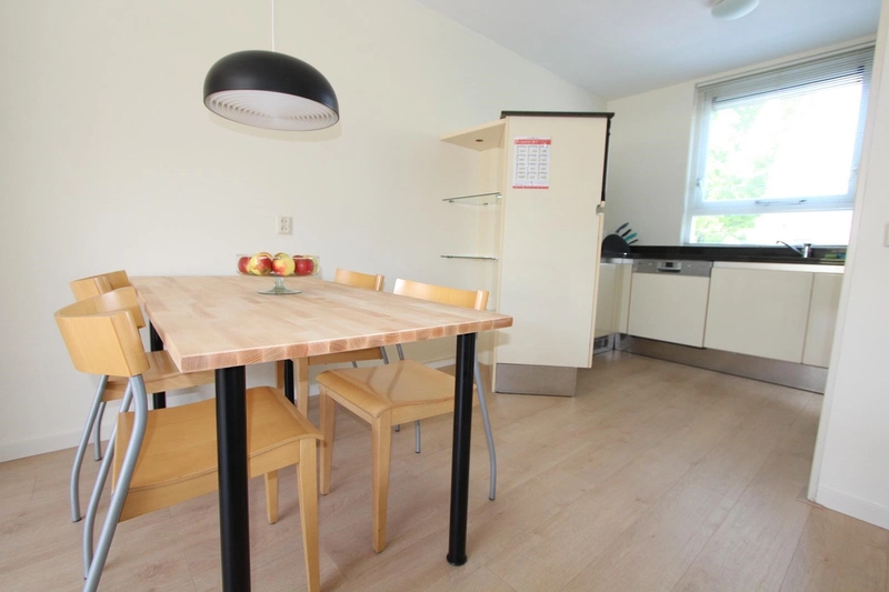House Image 5